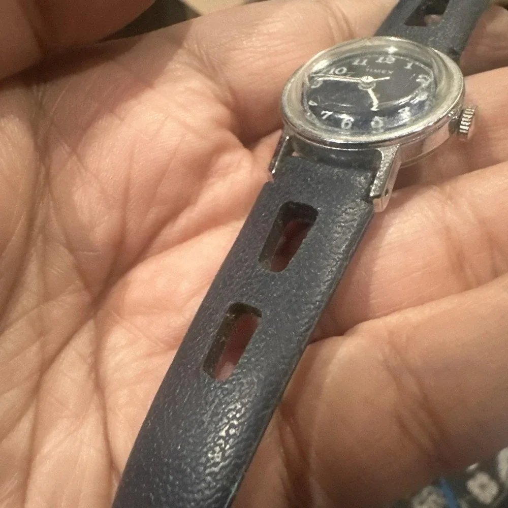 Working Vintage Timex Sports Blue Manual Wind Ladies Watch Blue Strap 25mm Fit 7